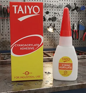 Lem TAIYO Cyanoacrylate Adhesive